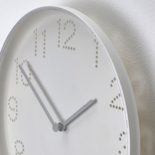 1754032952_tromma-wall-clock-white__0945358_pe797626_s5-1.jpg