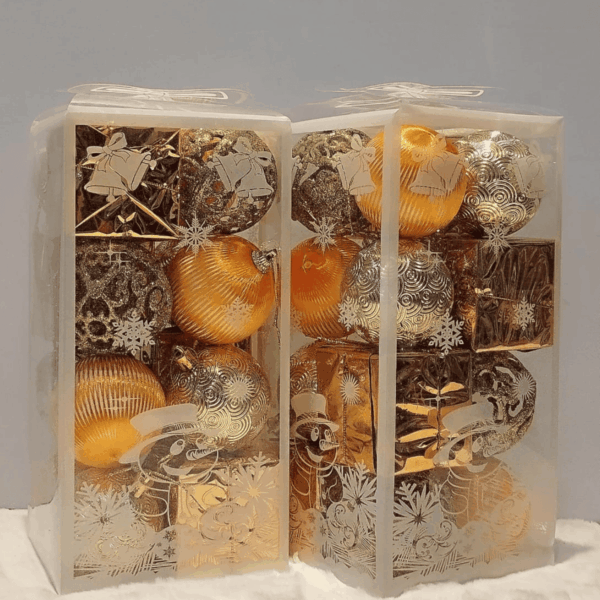1760682995_Web_image_11-1.png Classic Holiday Mixed Texture Baubles