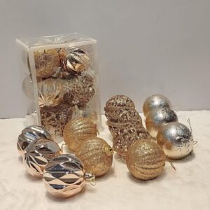 1760961255_WhatsApp_Image_2025-10-04_at_2.23.59_PM_1-1.jpeg Elegant Gold and Silver Ornament Set