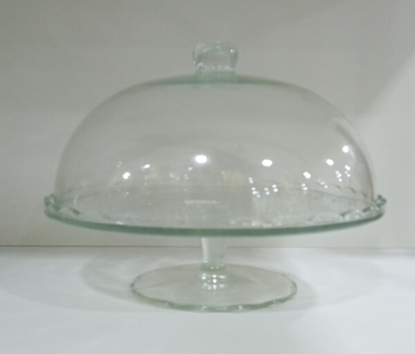 1780984343_WhatsApp_Image_2026-06-06_at_17.17.04-1.jpeg Glass pedestal cake stand with a matching glass dome (cloche)